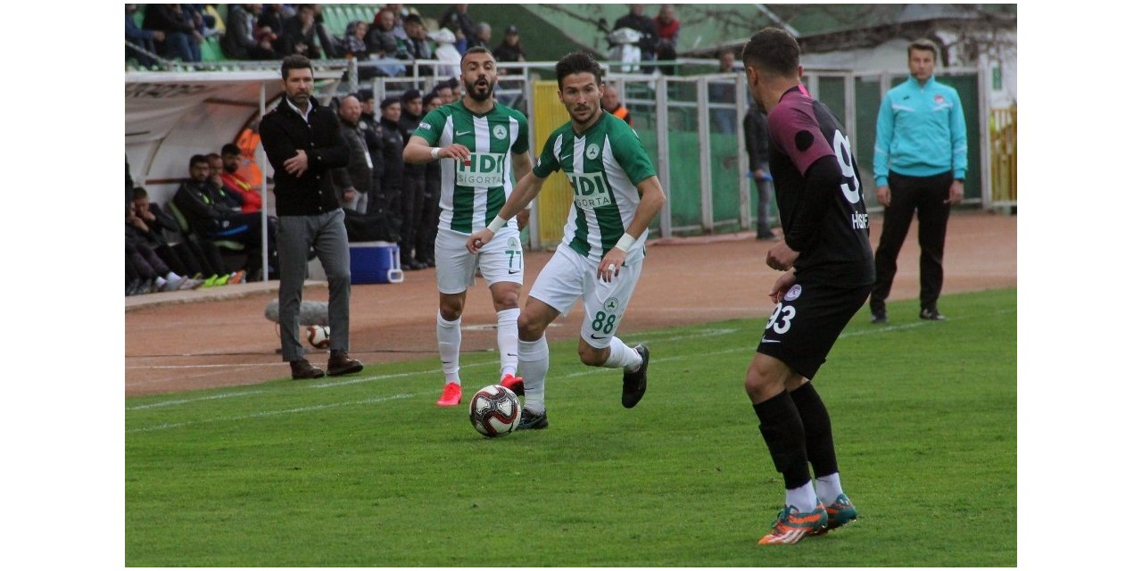 TFF 1. Lig: Giresunspor: 1 - Keçiörengücü: 0 (İlk yarı sonucu)