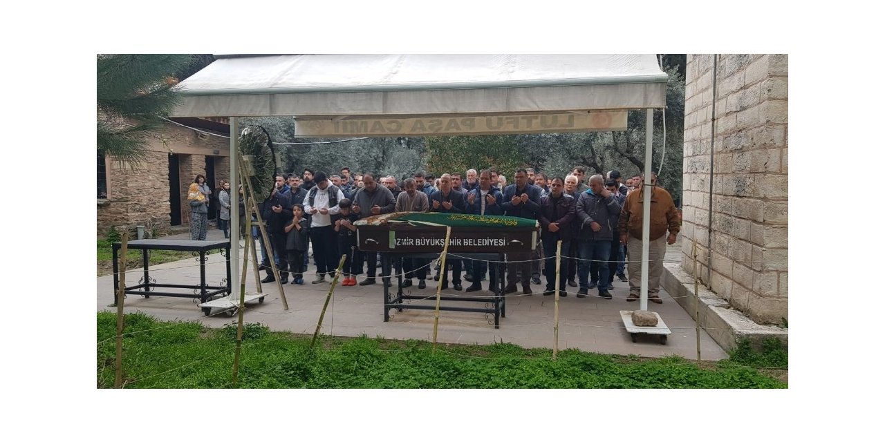 Eski eşi tarafından öldürülen kadın toprağa verildi