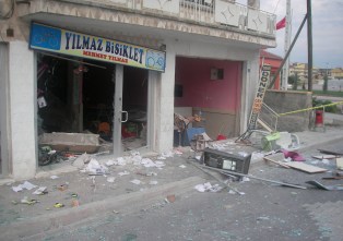 Cihanbeyli'de korkutan patlama