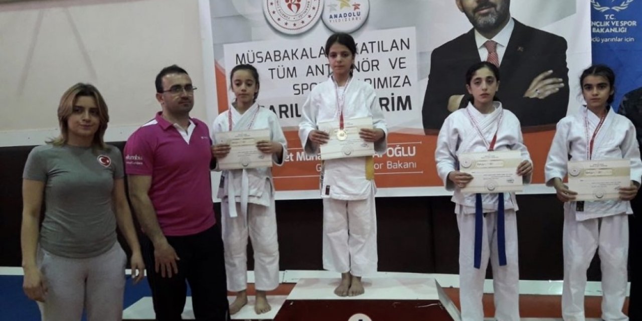 Vanlı judoculardan büyük başarı