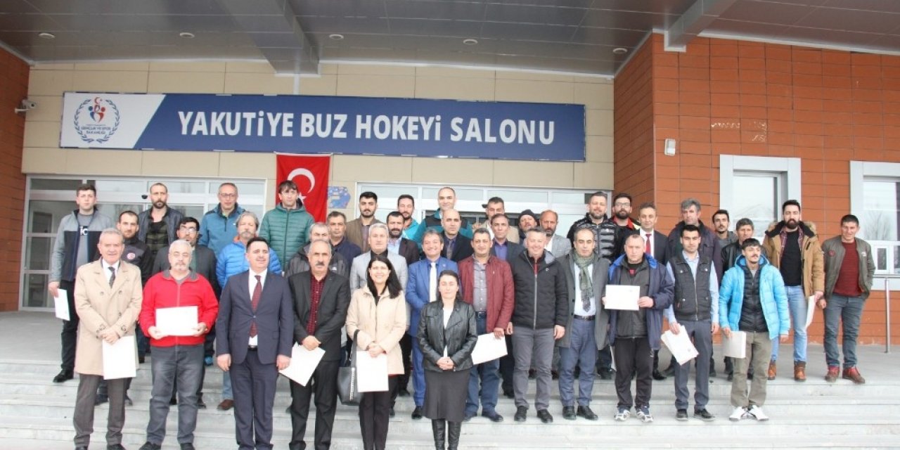 Amatör spor kulüplerine teşekkür belgesi