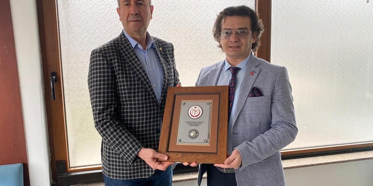 Asbaşkan Göksu’dan Isparta Belediyesi’ne teşekkür plaketi
