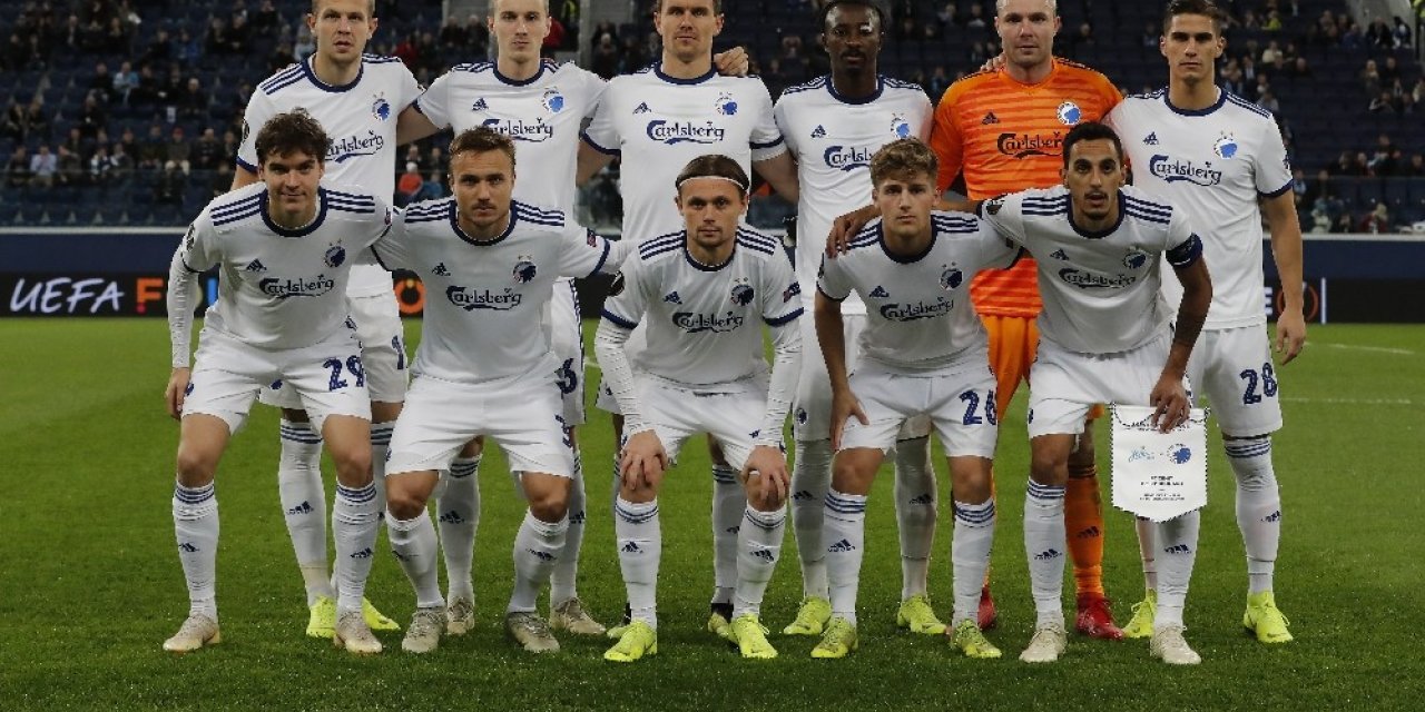 Danimarka’da futbola ara verildi, Kopenhag İstanbul’da