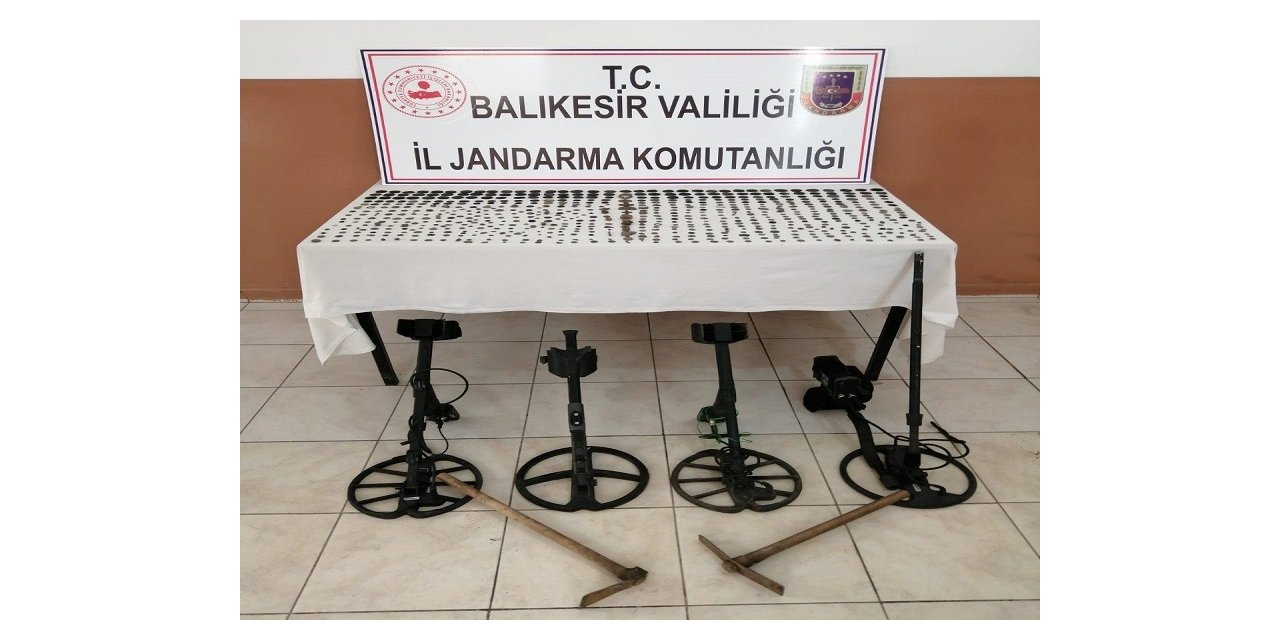 Erdek’te tarihi eser operasyonu