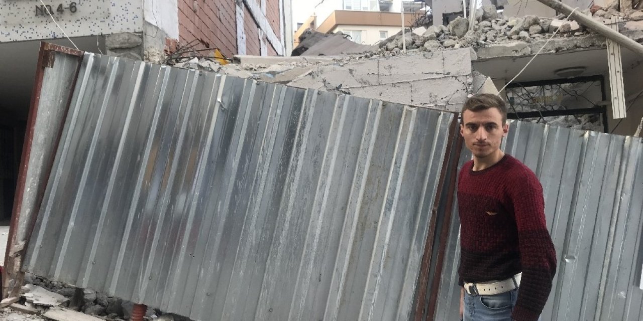 İnşaatta yıkım çalışması sırasında beton blok düştü, iki işçi yaralandı