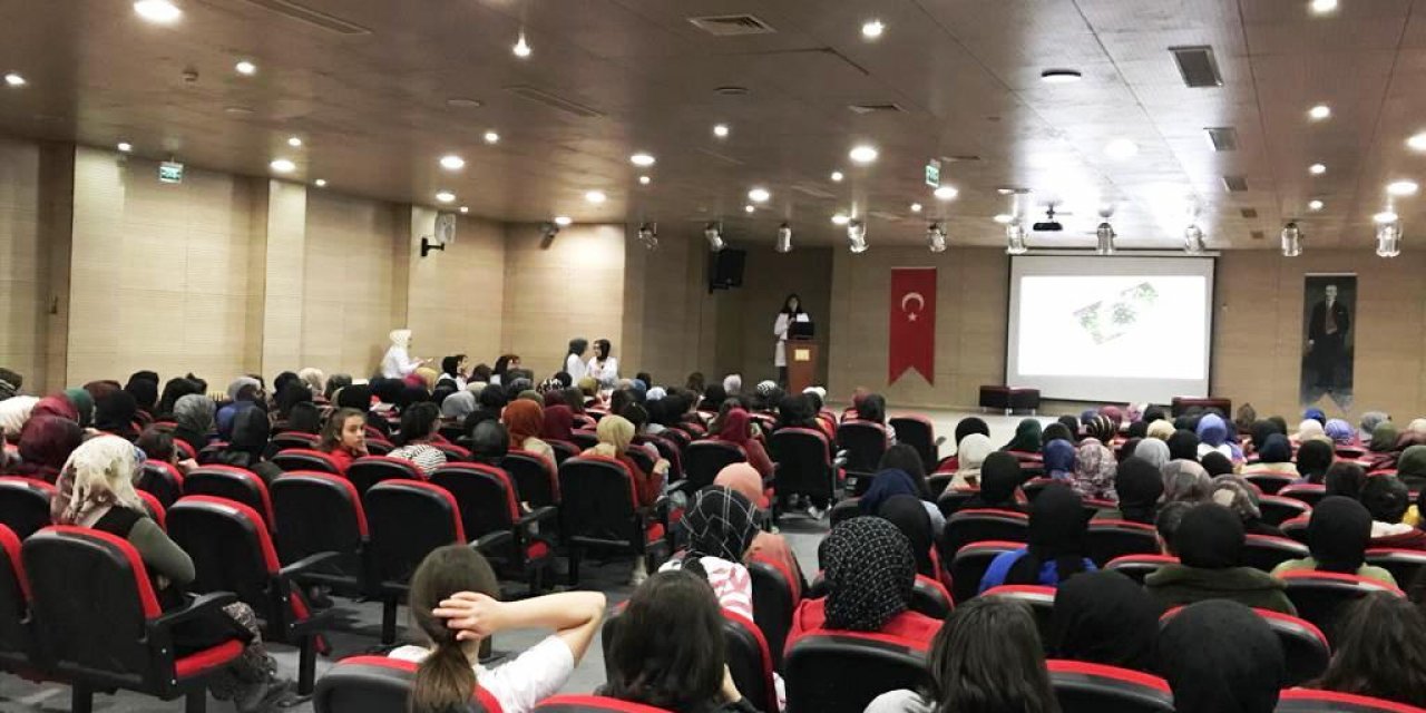 Okullarda koronavirüs bilgilendirmesi yapıldı