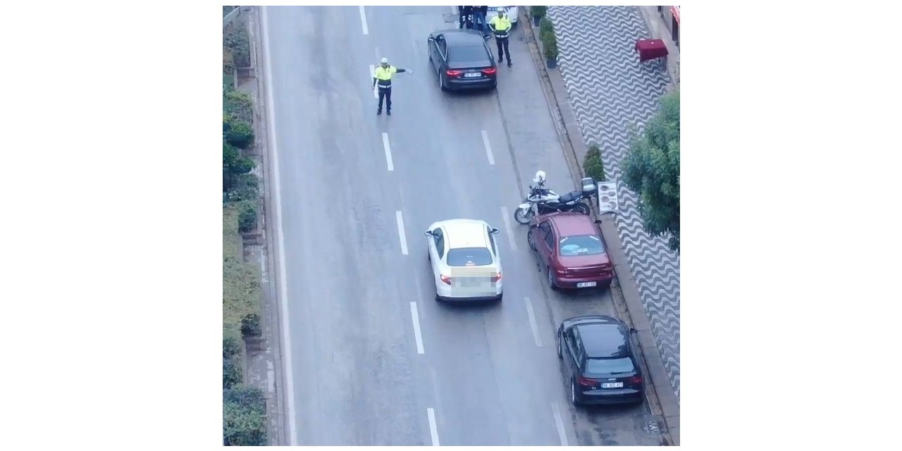 Eskişehir’de dronlu trafik denetiminde ilginç görüntüler