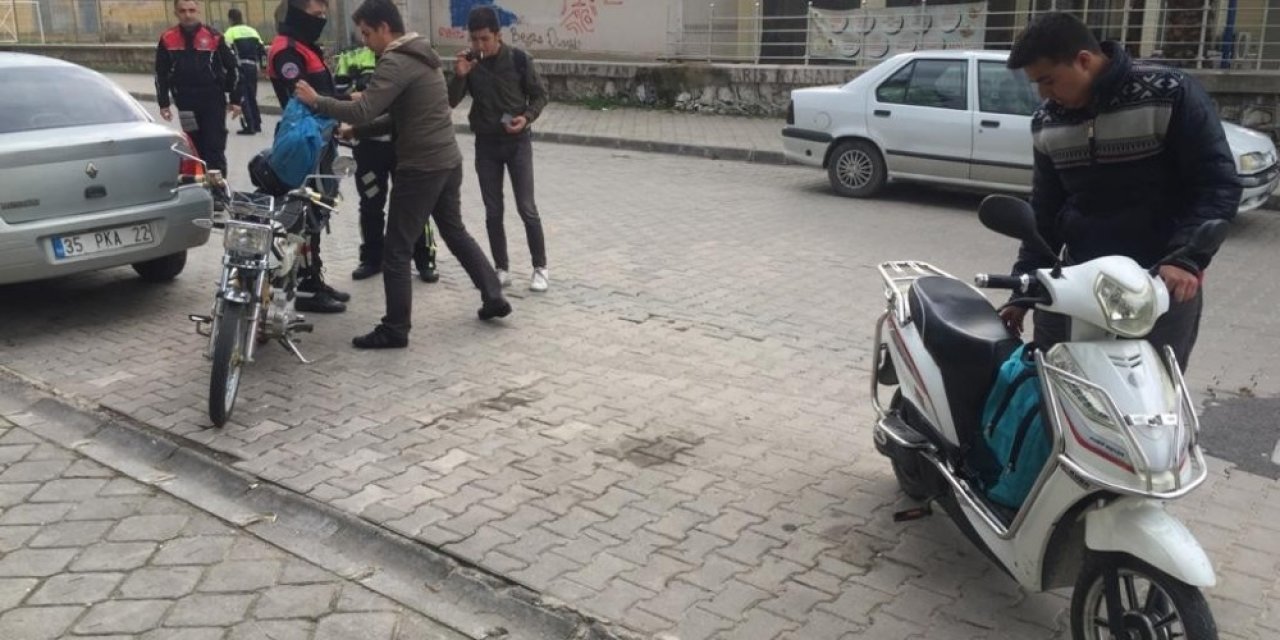 Salihli emniyetinden okul önlerinde sıkı denetim