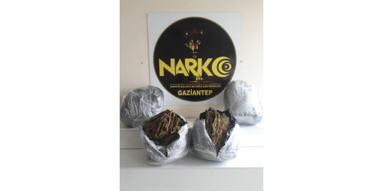Uyuşturucu sevkıyatına darbe: 42 kilo esrar yakalandı