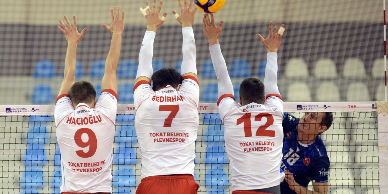 Voleybol: AXA Sigorta Efeler Ligi
