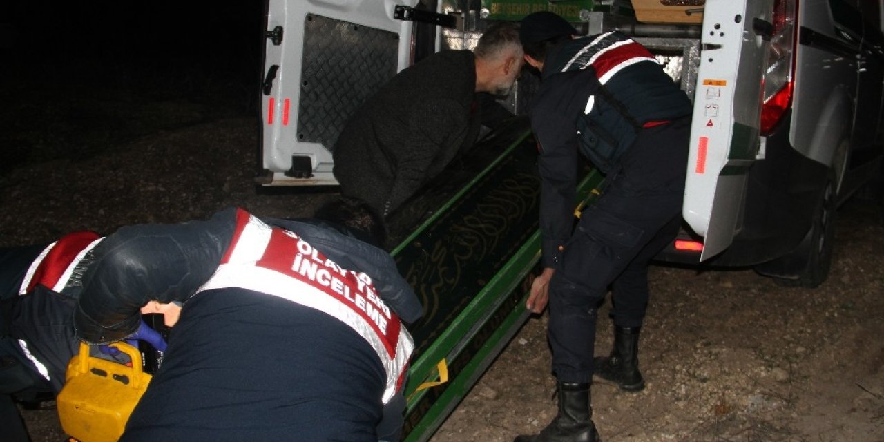 Su birikintisine düşen genç hayatını kaybetti