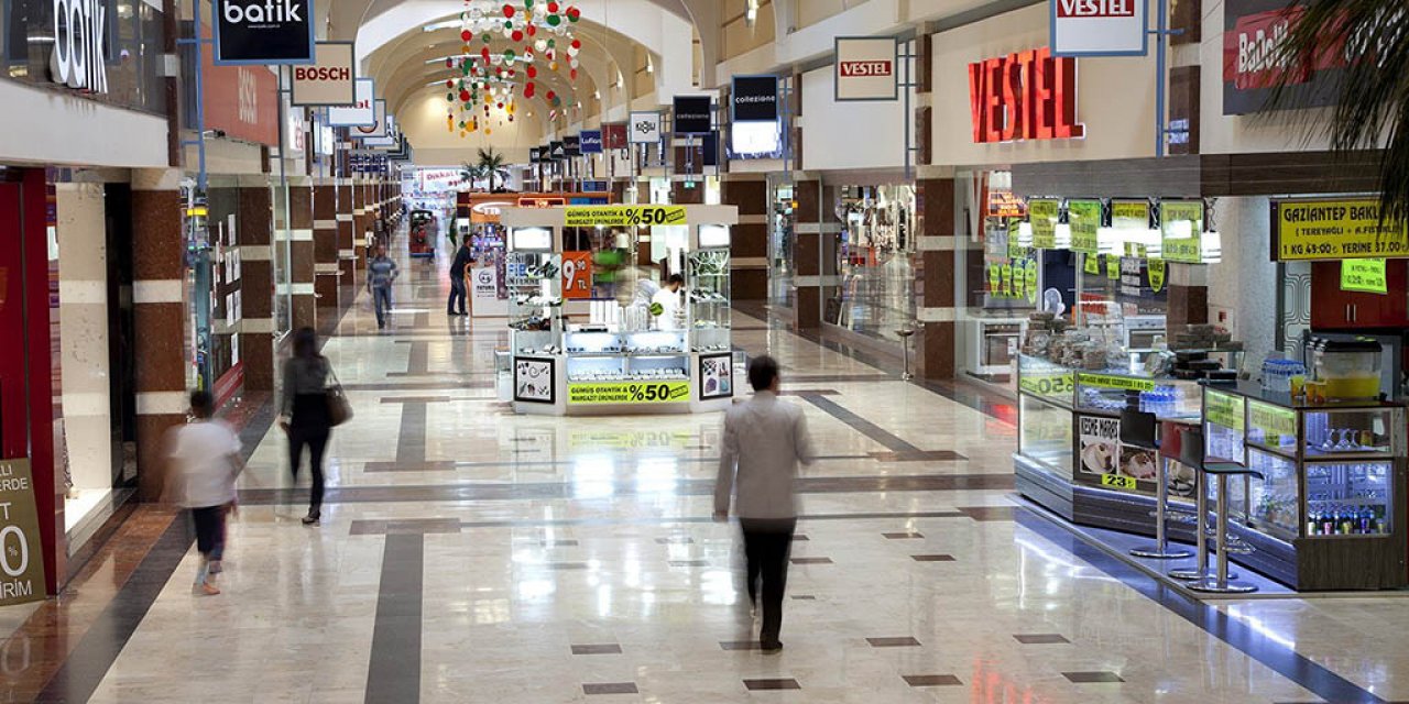 AVM’lerin çalışma saatlerinde değişiklik yok