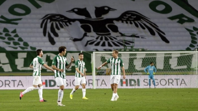 Konyaspor, uzun galibiyet özlemini Fenerbahçe maçıyla giderdi