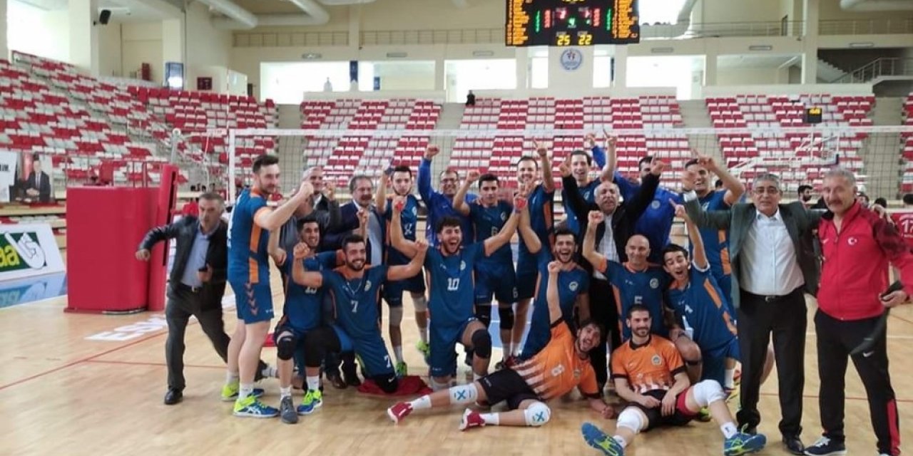 Büyükşehir Voleybol Takımı 1.Lige yükseldi