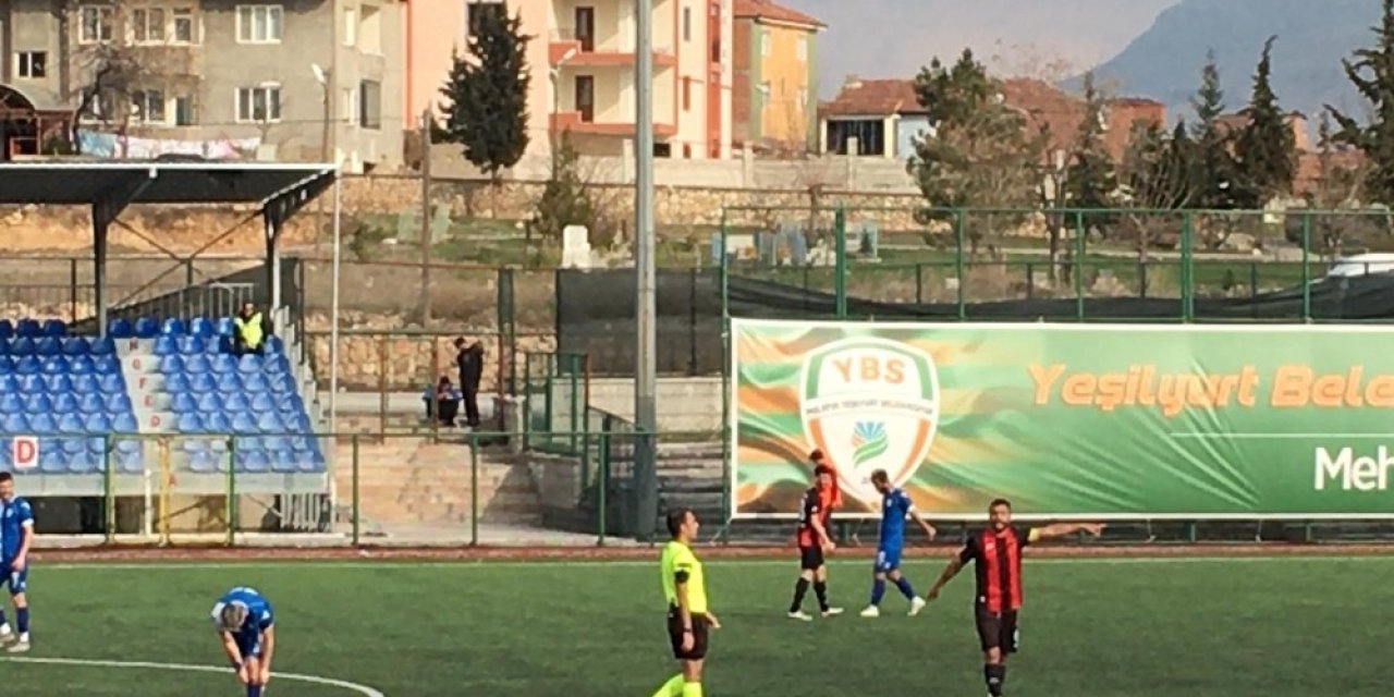 Yeşilyurt Belediyespor sahasında Yozgat 1959’u 1-0 yendi