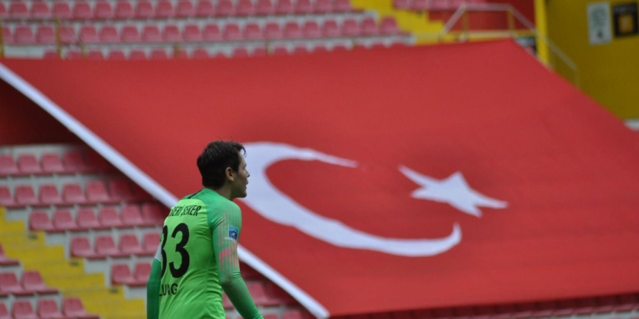 Kayserispor kalecisi Lung: “Savaşmaya devam”
