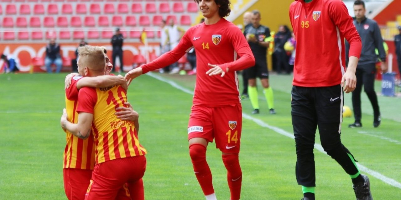 Kayserispor’da 2 cezalı var