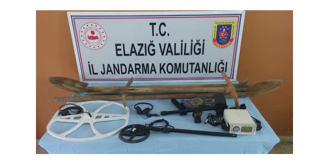 Elazığ’da kaçak kazı yapan 8 şahıs yakalandı