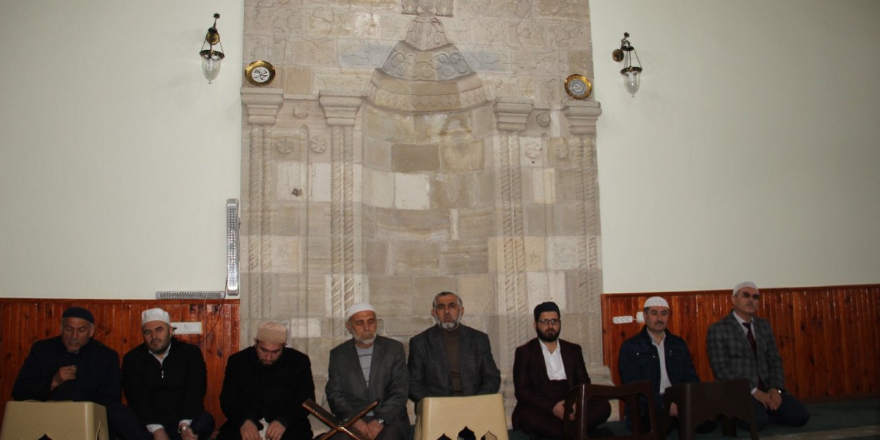 Suşehri'nde Çanakkale şehitleri için mevlit okutuldu