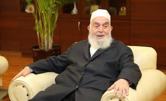 Abdullah Ustaosmanoğlu Hoca vefat etti