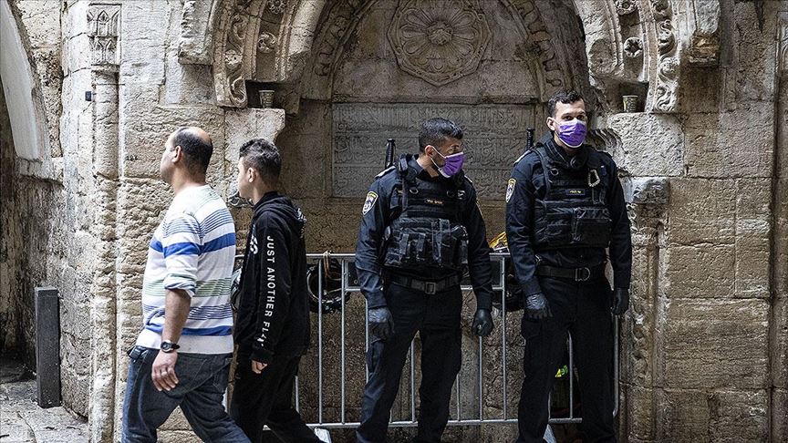 İsrail'de koronavirüs vakaları hızla artarak 298'e yükseldi