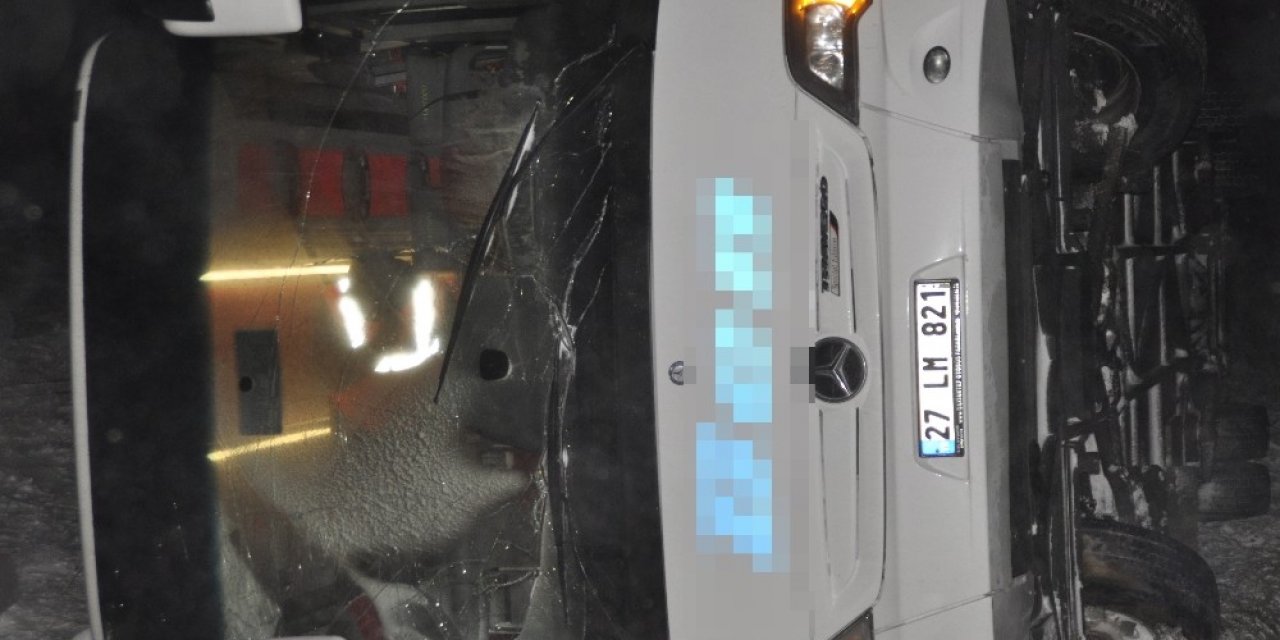 Otobüs kazasında yaralıların tedavisi sürüyor
