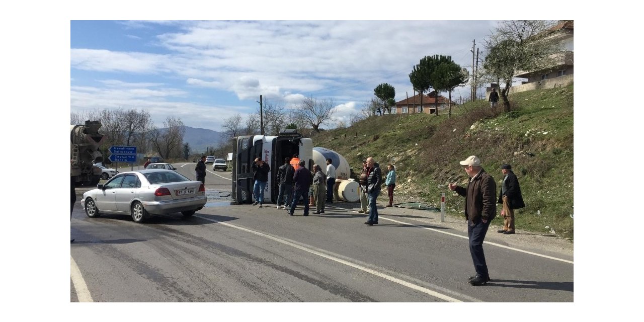 Zonguldak’ta beton mikseri devrildi: 2 kişi yaralı