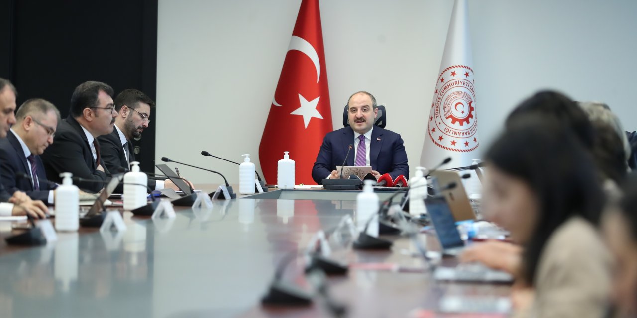 Aşı geliştirmek için Bakan Varank başkanlığında Ar-Ge toplantısı yapıldı