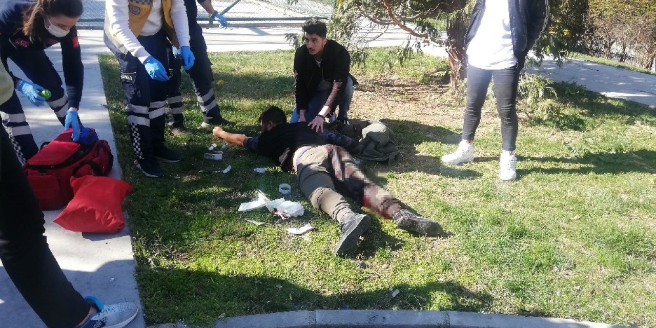 Beylikdüzü’nde parkta bıçaklı kavga: 1 yaralı