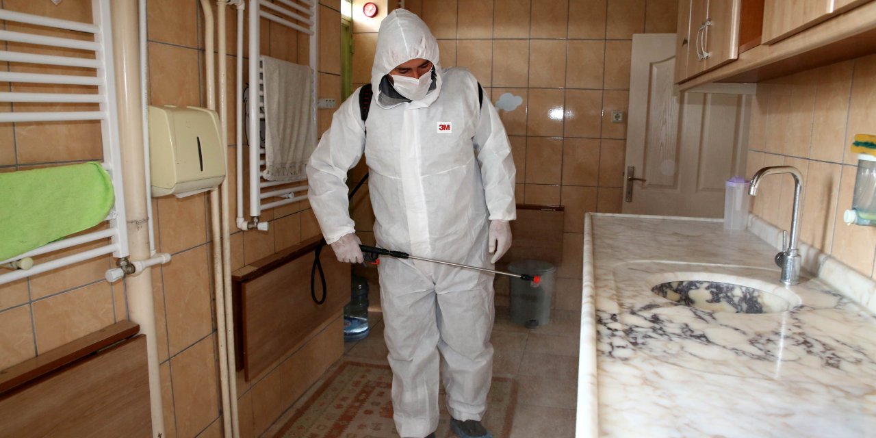 Aksaray'da koronavirüse karşı dezenfekte çalışmaları