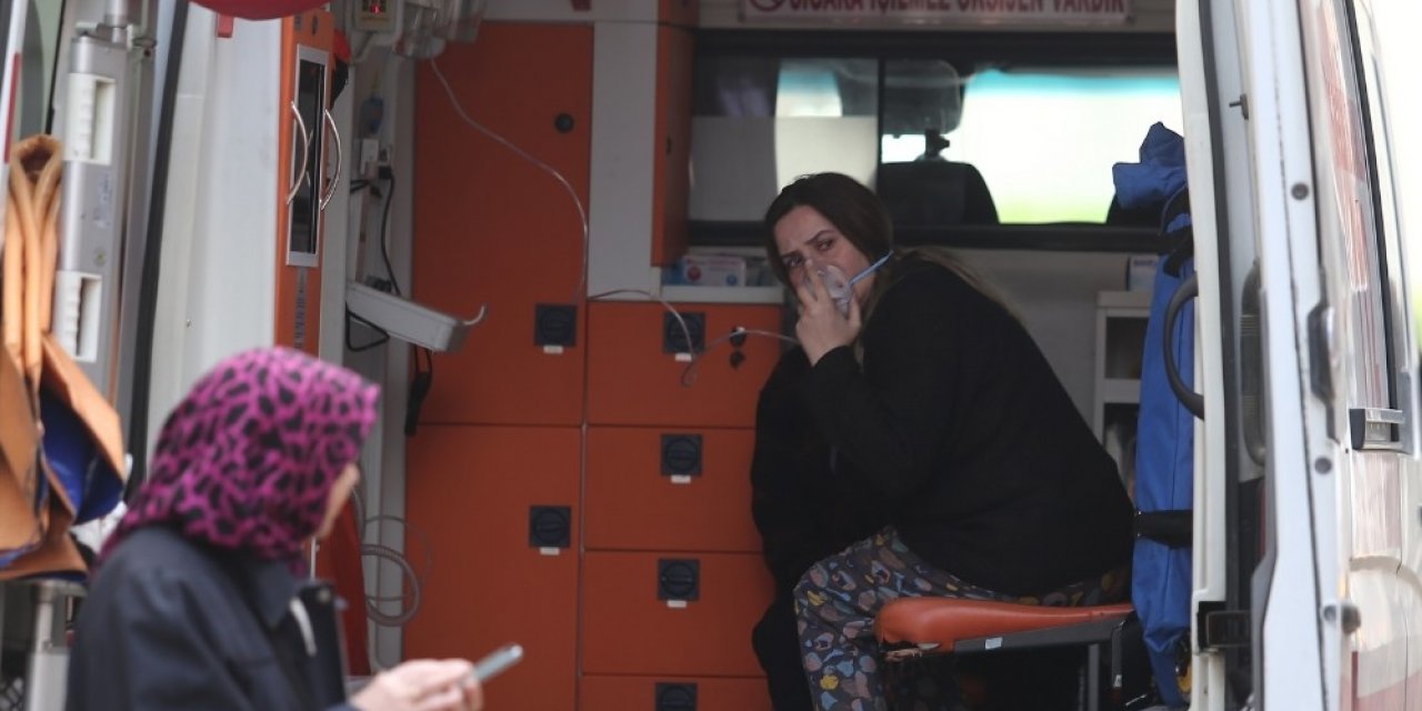 Bursa’da yangında 2 kişi dumandan etkilendi