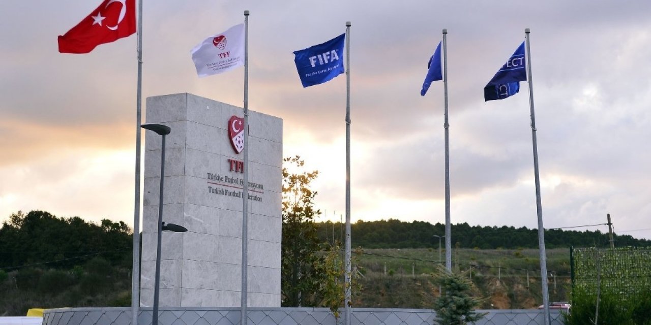 TFF’de gündem liglerin ertelenmesi