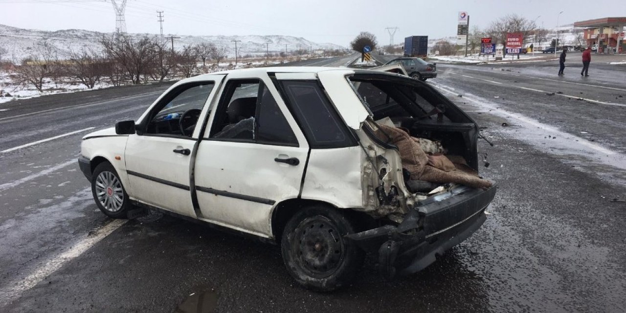 İncesu’da otomobiller çarpıştı: 1 yaralı