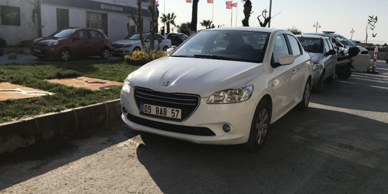 Karakoldan çıkmadan çalınan otomobili bulundu