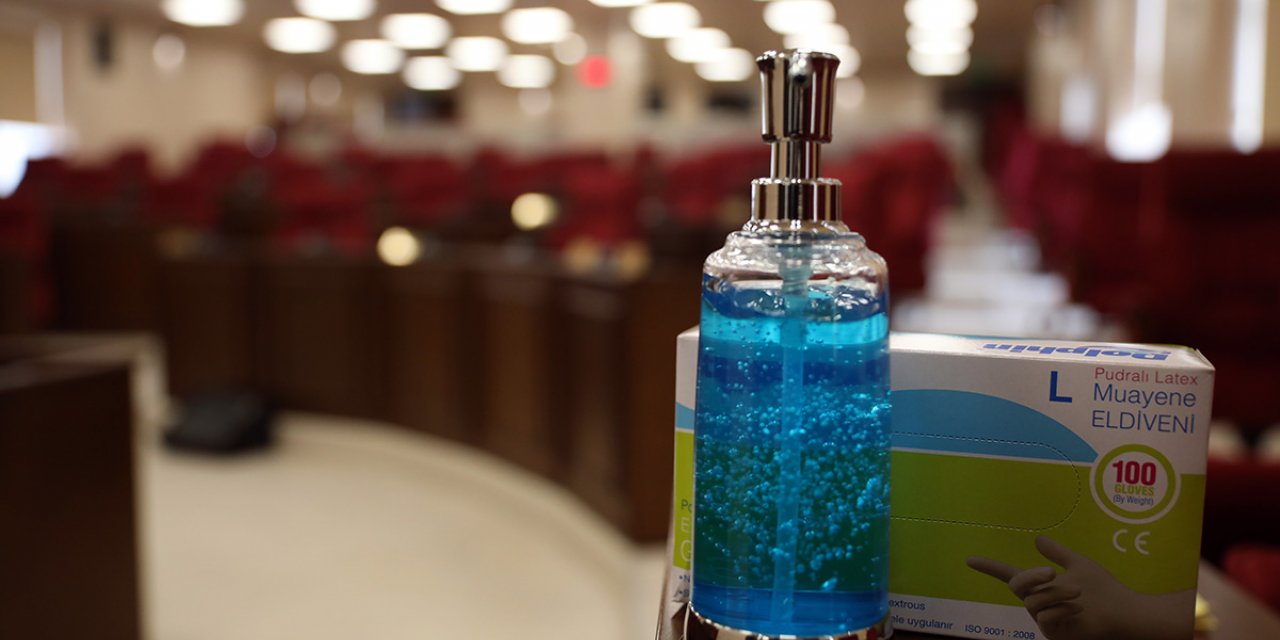 KKTC cumhurbaşkanlığı seçimi, koronavirüs tedbirleri nedeniyle 11 Ekim'e ertelendi