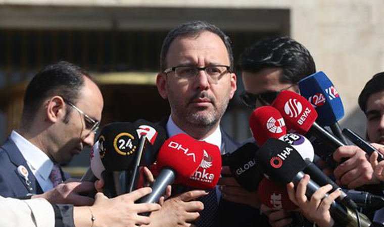 Bakan Kasapoğlu: "TFF, TBF, TVF ligleri ertelendi