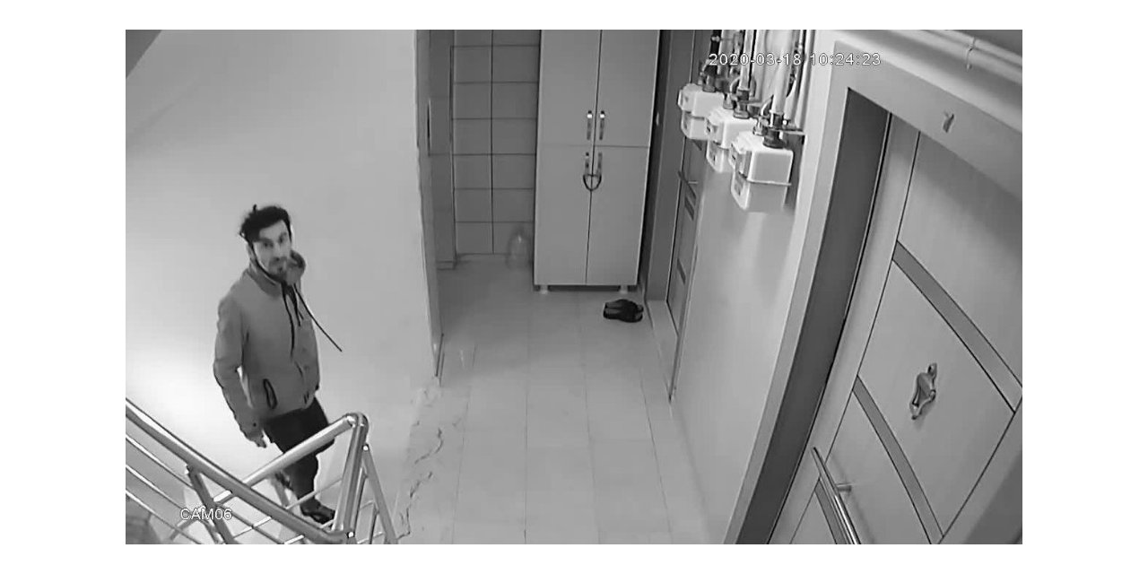 Arnavutköy’de ayakkabı hırsızlığı kamerada