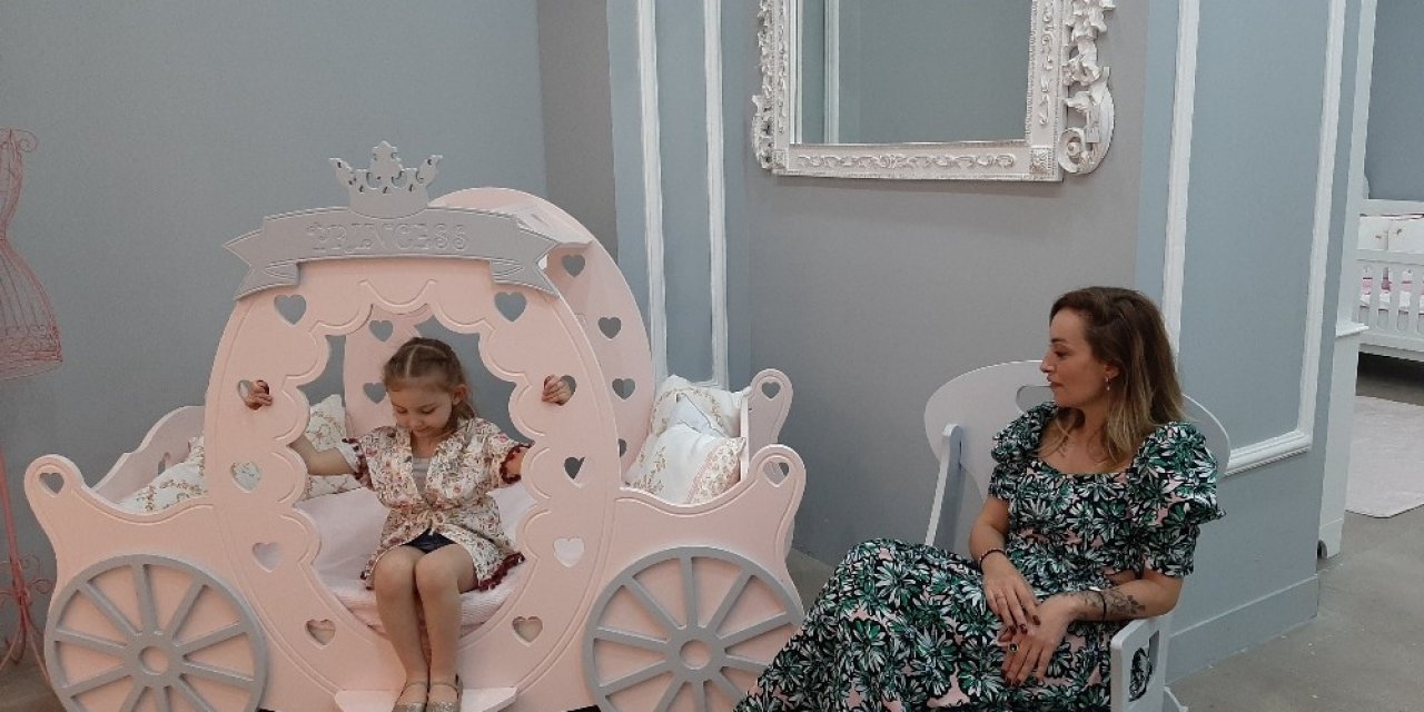 Evde kalan çocuklar için sağlıklı mobilya tavsiyesi