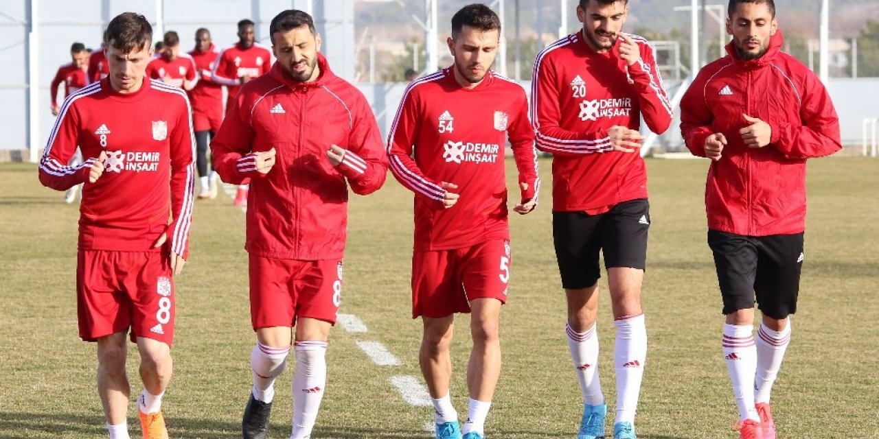 Sivasspor’da korona virüs izni