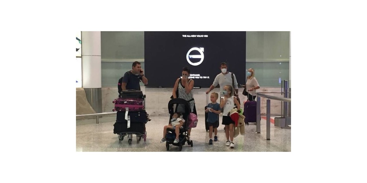 Avustralya yabancıların ülkeye girişlerini yasakladı