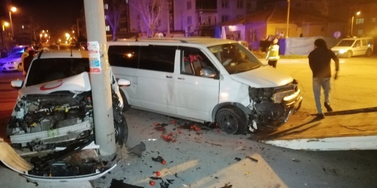 Aksaray’da trafik kazası: 4 yaralı