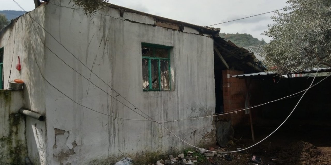 Kore Gazisinin evi yandı