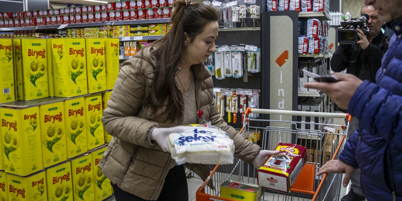 Başkentte yaşlı ve hastaların ihtiyaçları karşılanıyor