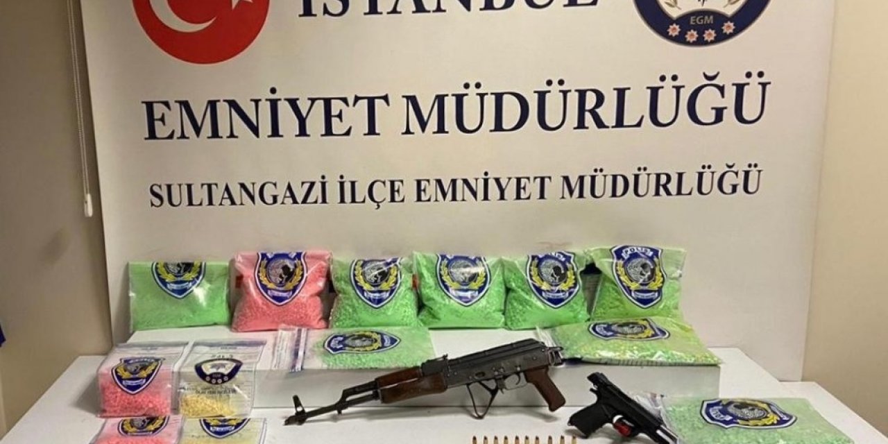 İstanbul’da uyuşturucu hap operasyonu: 60 bin extacy ele geçirildi