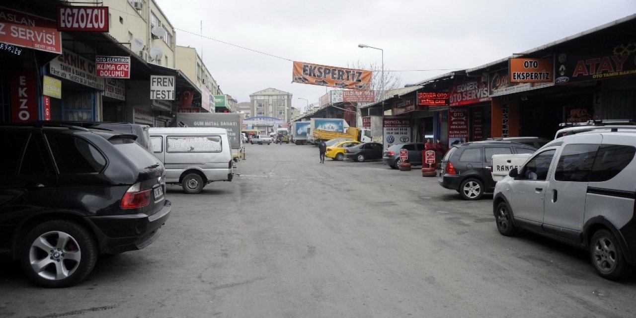 Koronavirüs oto sanayi sitelerini de vurdu