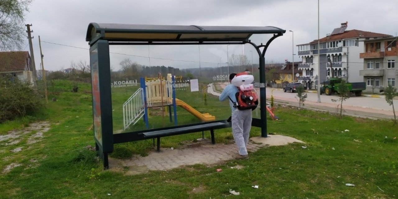 Kartepe’de spor sahaları kapatıldı