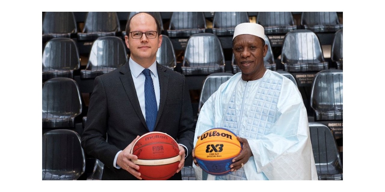 FIBA Başkanı Niang ve Genel Sekreter Zagklis’den basketbol dünyasına mesaj