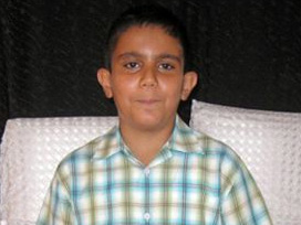 Dakikada 2 bin 200 kelime okuyor