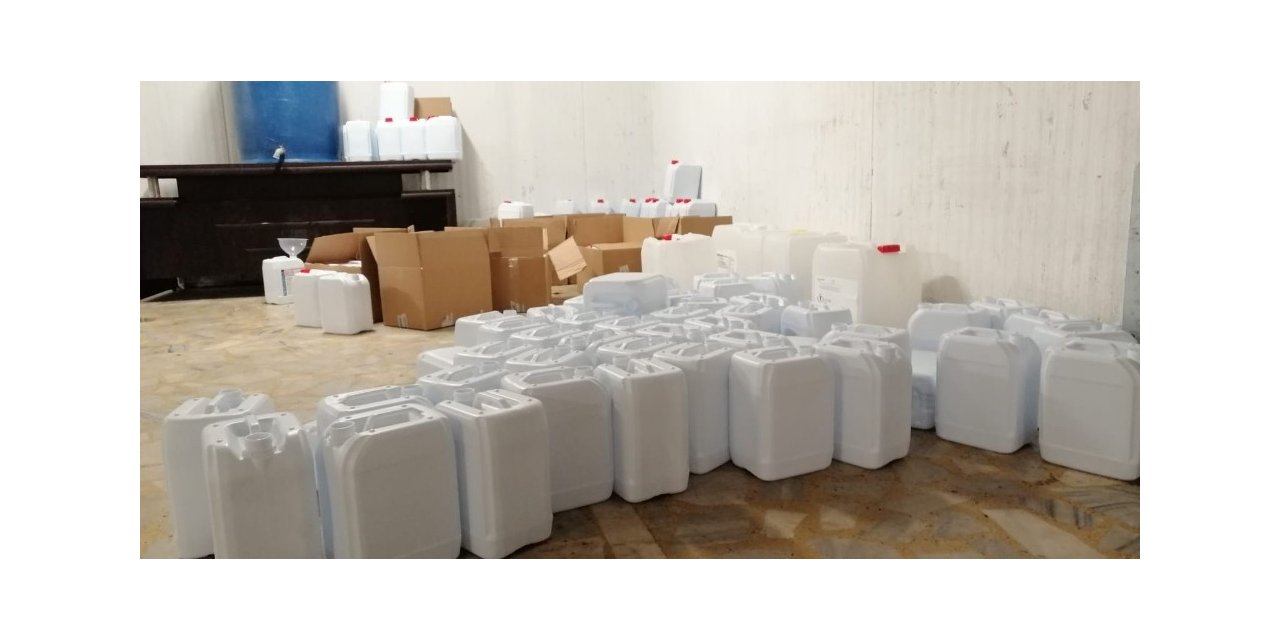 Tonlarca sahte deterjan ve dezenfektan satışa hazır halde bulundu