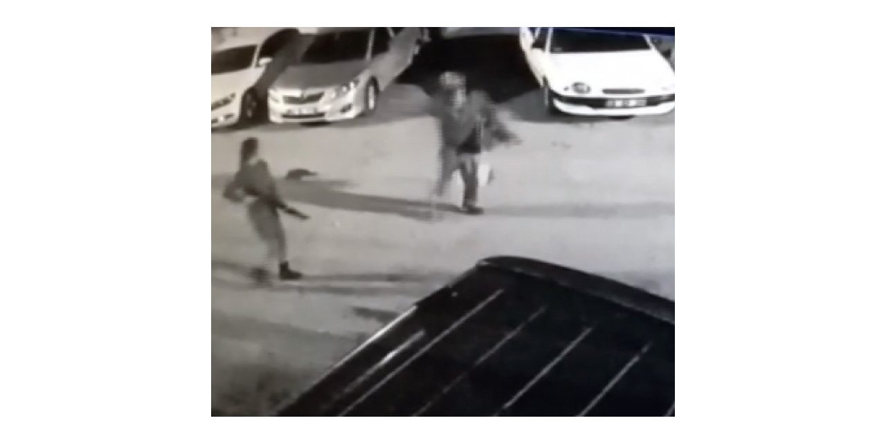 Genç kız, arkadaşını pompalı tüfekle vurdu